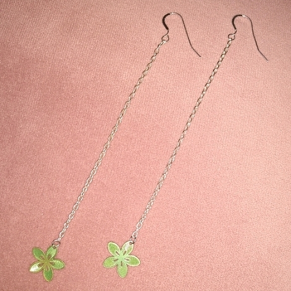 Solid 925 Sterling Silver Ear Wires Handmade Long Chain Green Flower Earrings - Picture 2 of 7